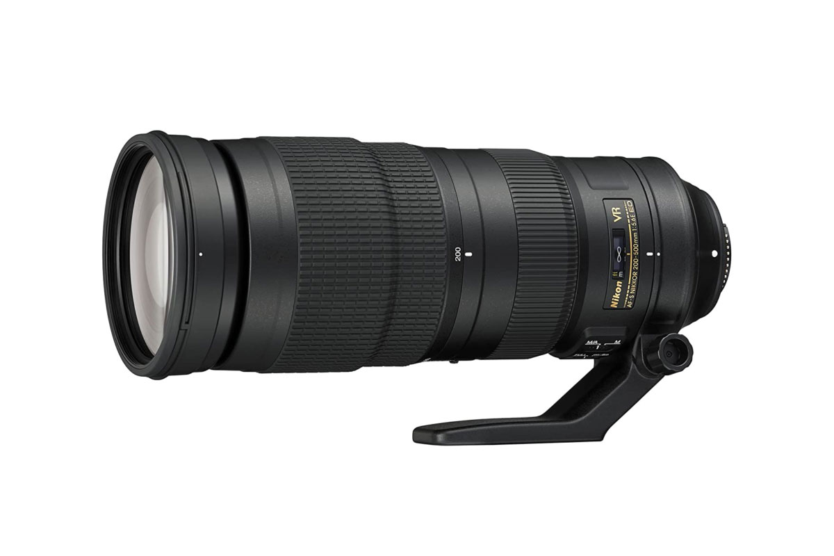 یک لنز زوم دوربین عکاسی مناسب تصویربرداری از طبیعت