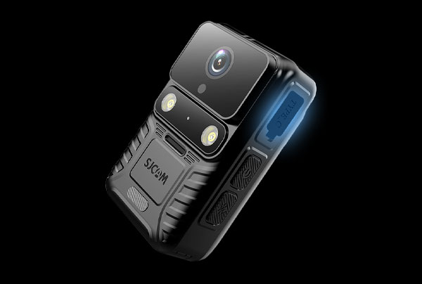 دوربین اکشن ورزشی اس جی کم Sjcam Body Camera A50 و درگاه تایپ سی