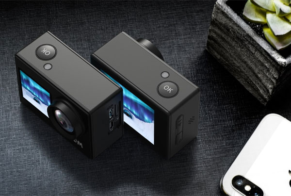 دوربین اکشن ورزشی اس جی کم Sjcam SJ4000 Dual-Screen و سازگاری با انواع گوشی روی میز