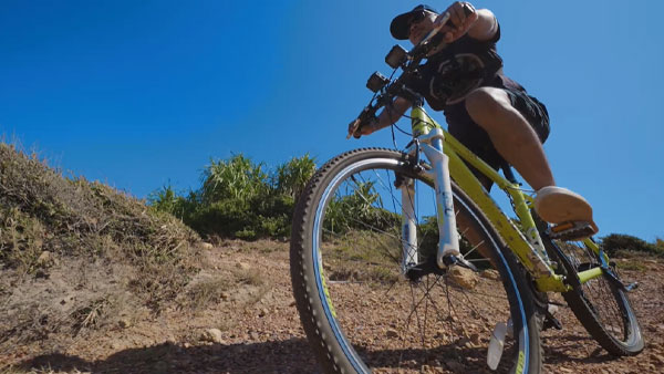 دوربین اکشن ورزشی اس جی کم Sjcam SJ8 Dual Screen و فیلمبرداری ورزشی و دوچرخه سواری 