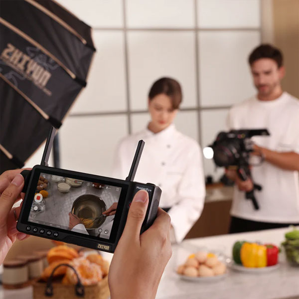 گیمبال دوربین ژیون کرین 4 کمبو Zhiyun CRANE 4 Combo Gimbal