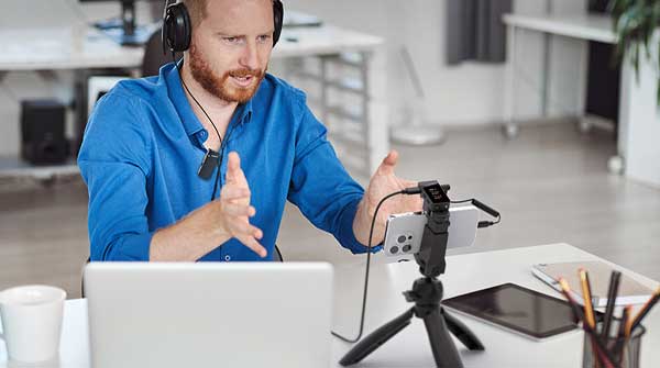 فرستنده میکروفن بیسیم کامیکا مدل Comica Vimo C TX و کاربری