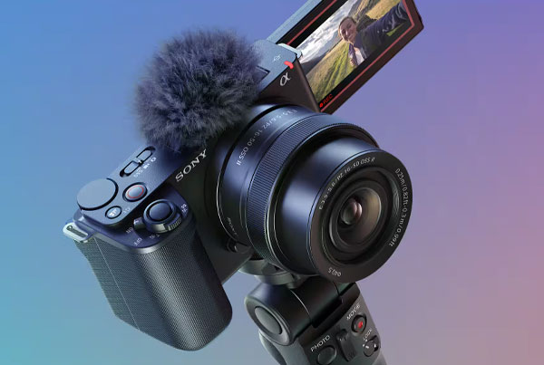 دوربین عکاسی بدون آینه سونی Sony ZV-E10 II Mirrorless Camera with 16-50mm Lens از نمای جانبی