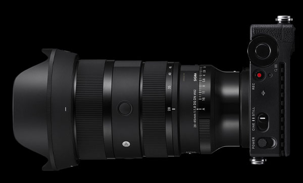 لنز سیگما 28-45mm F1.8 DG DN | Art از نمای جانبی