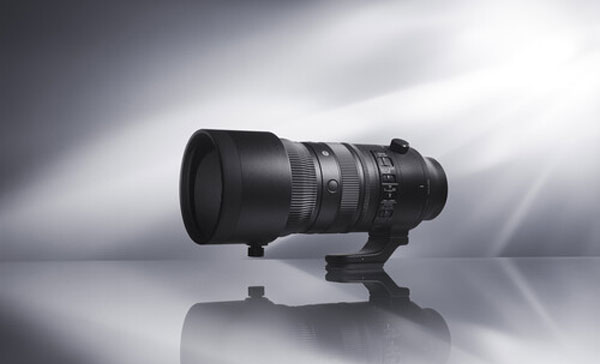 لنزسیگما Sigma 70-200mm f/2.8 DG DN OS Sports Lens (Sony E) و نمای جانبی