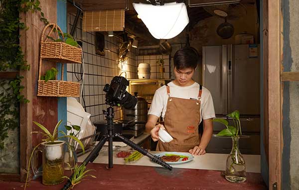 نور ثابت ال ای دی گودکس Godox FH50R RGB LED Light Panel و نورپردازی ولاگر