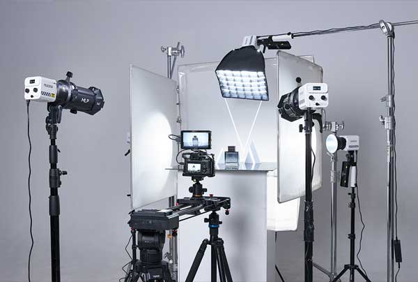 ویدئو لایت گودکس Godox ML60IIBi Bi-Color LED Monolight و نورپردازی استودیو