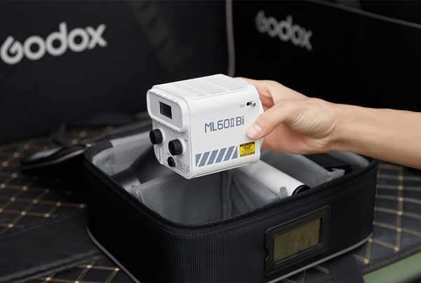 ویدئو لایت گودکس Godox ML60IIBi Bi-Color LED Monolight و ابعاد مناسب
