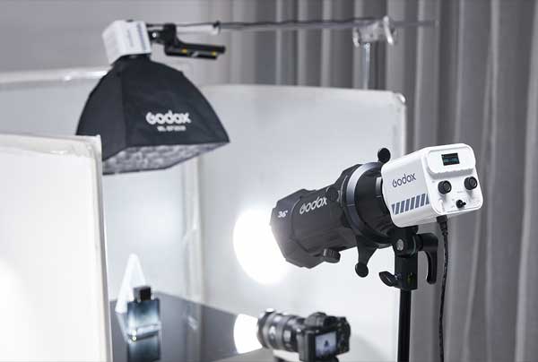 ویدئو لایت گودکس Godox ML60IIBi Bi-Color LED Monolight و نورپردازی محصول