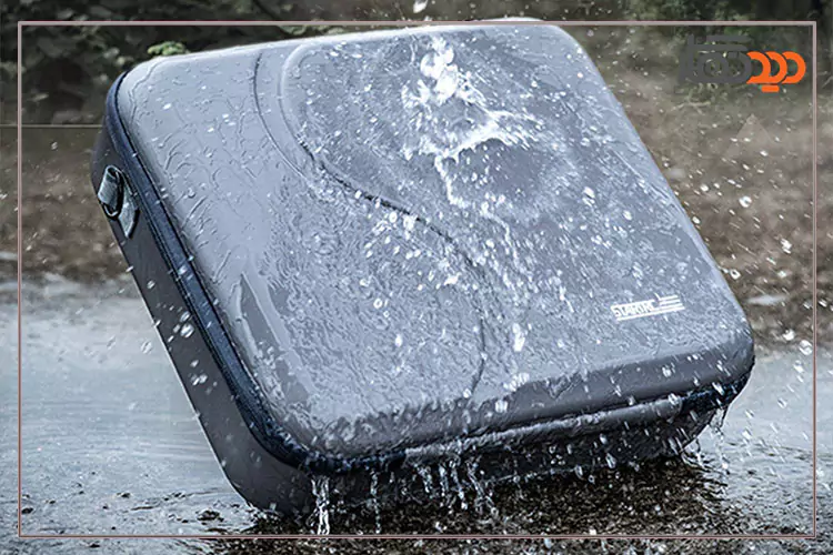 مقاومت کیف گیمبال دی جی آی DJI RS4 در برابر آب