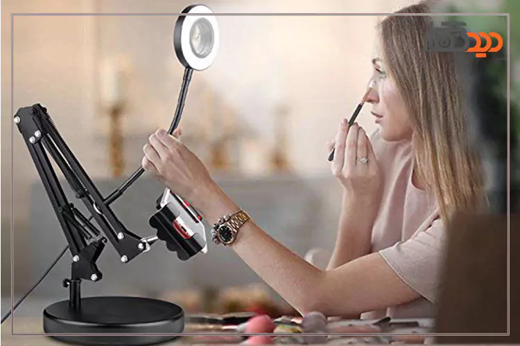 رینگ لایت موبایل در میکاپ