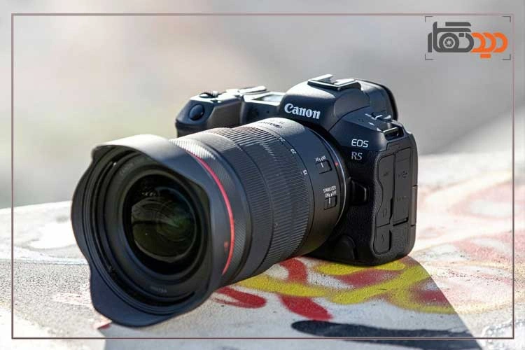 نقد و بررسی دوربین کانن R5 mark ii و نمای جانبی