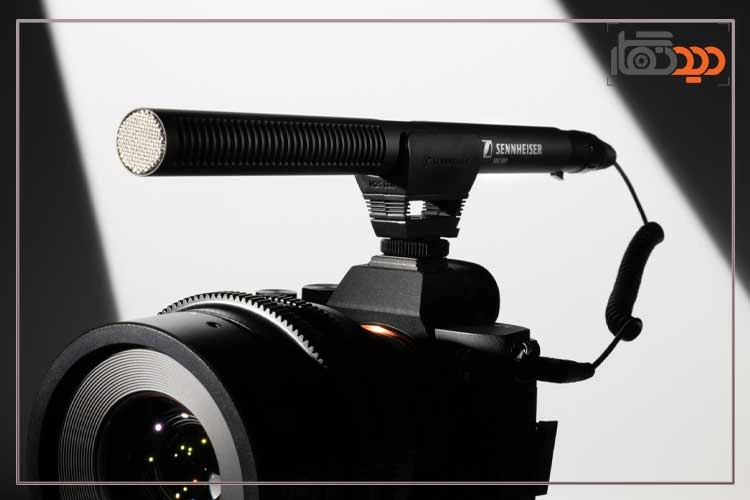 میکروفون MKE 600 روی دوربین و نمای جانبی