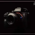 نقد و بررسی دوربین سونی A7 iii و نمای جانبی