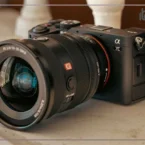 نقد و بررسی دوربین سونی A7C ii و نمای جانبی