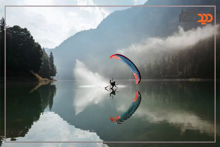 بدنه و نمای کلی دوربین کانن R6 ii