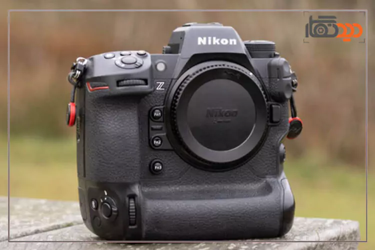 طراحی و ارگونومی دوربین نیکون nikon z9