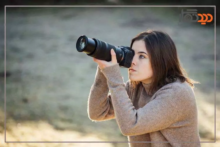 مقایسه دوربین سونی zv-e10 ii با کانن R7 عکس 2