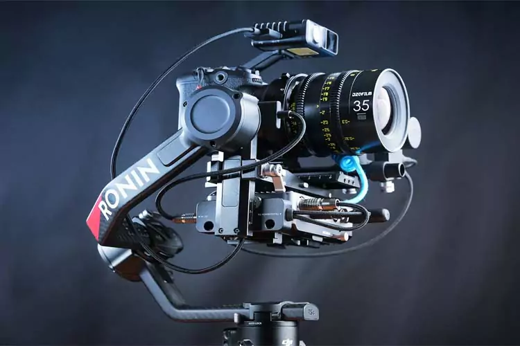 مقایسه رونین RS4 و رونین RS3 Mini عکس 2