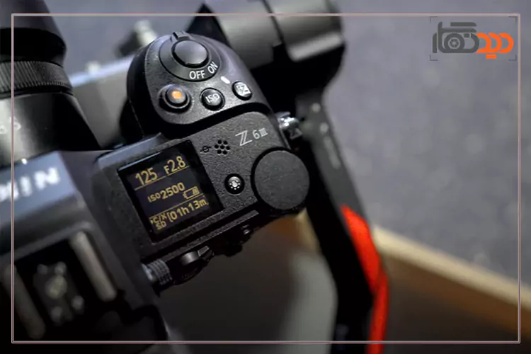 نقد و بررسی دوربین نیکون Z6 III عکس 3