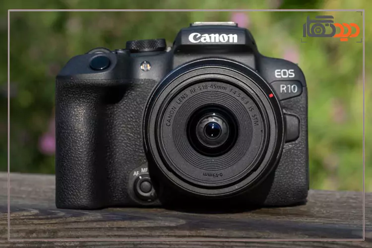 نمای ظاهری دوربین کانن R10