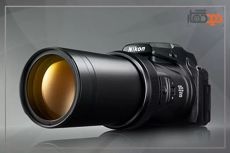 نقد و بررسی جامع دوربین P1100، دوربینی با زوم بی‌نظیر