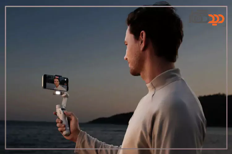 گیمبال اسمو موبایل 7 در دست