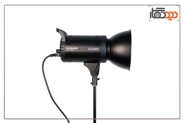 طراحی و ارگونومی ویدیو لایت سولمیت Soulmate S-E200W