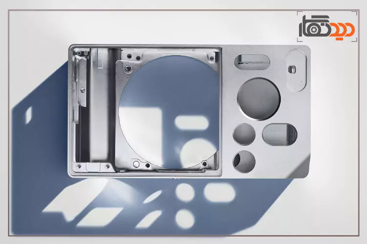 بدنه ی آلومینیومی دوربین Sigma BF