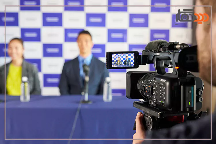 دوربین سونی Sony PXW-Z200 4K هنگام مصاحبه