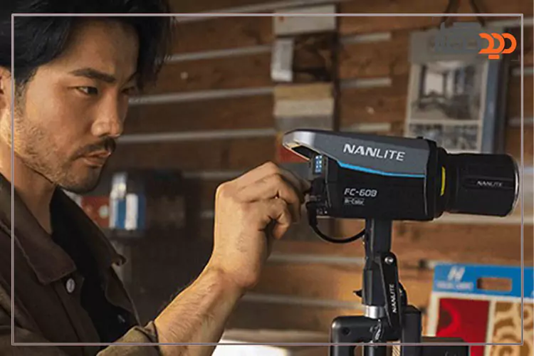 ویدیو لایت نانلایت Nanlite FC-60B و نمایشگر تنظیمات آن