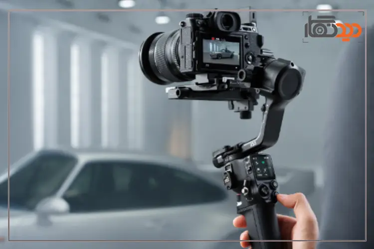 گیمبال DJI RS 5 Combo در دست